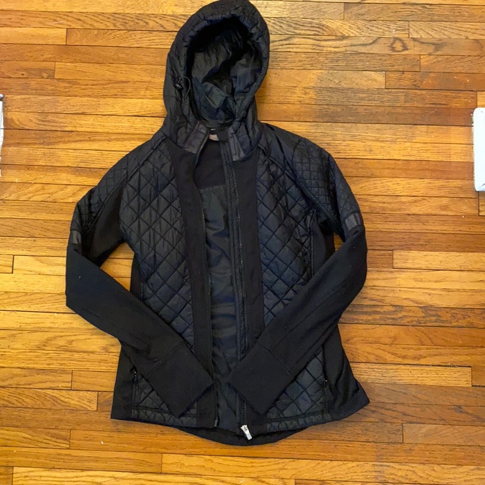 Athleta Puffer Jacket Size Small
